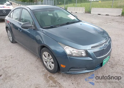 2012 Chevrolet Cruze Ls z USA, uszkodzony, nr VIN 1G1PC5SH7C7269039